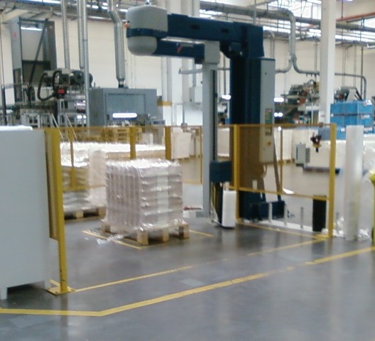 Foto0063 bis.jpg Avvolgipallet a braccio rotante Rotowrap - Ind. film - C. dei Tirreni (SA)